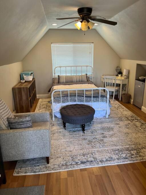 Adorable 1 Bedroom With Pool, And Horse Arena โอ๊คเดล ภายนอก รูปภาพ